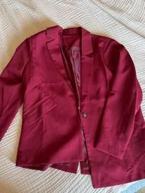 Women’s Burgundy Single-Button Blazer Jacket